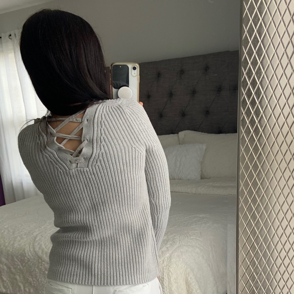 BANANA REPUBLIC Heather Gray Sweater - Picture 3 of 3